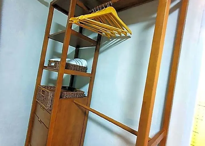 ホテル Fluffy 3 Bedroom & Cozy Skytrain View @bkk 4*